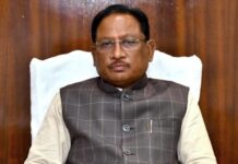 गुणवत्तापूर्ण कार्य करते हुए सिंचाई परियोजनाओं के कार्य में लाएँ गति : मुख्यमंत्री