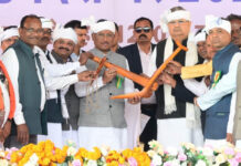 जनजातीय गौरव की स्वर्णिम विरासत: मुख्यमंत्री साय ने किया गैंदसिंह नायक की प्रतिमा का अनावरण