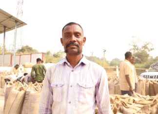 खेती को मिला भरोसा, किसान हुए निश्चिंत बिना परेशानी धान खरीदी से बढ़ा आत्मविश्वास