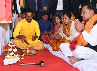 श्रद्धा और आस्था का प्रमुख केंद्र है बाबा धाम: मुख्यमंत्री