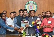 मुख्यमंत्री से छत्तीसगढ़ कर्मचारी अधिकारी फेडरेशन के प्रतिनिधिमंडल ने की मुलाकात