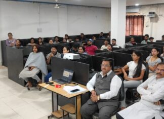 आपके हर मूवमेंट की निगरानी कर रहा है आपका फोन : जतिन भट्ट