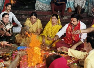 नवरात्रि का समापन: माँ सर्वमंगला देवी मंदिर में हवन-पूजन और कन्या भोज, कल होगा जवारा विसर्जन