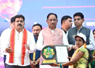 छत्तीसगढ़ की महिलाएं आत्मनिर्भरता और नवाचार से बना रही हैं नई पहचान – मुख्यमंत्री