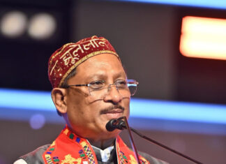 मुख्यमंत्री विष्णु देव साय छत्तीसगढ़ सिंधी सेवा महापंचायत द्वारा आयोजित ‘चन्ड्र जी रात, सिंधिन जो मेलो – आनंद मेलो’ में हुए शामिल