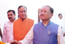 मुख्यमंत्री विष्णुदेव साय ने बड़ादेव की पूजा कर प्रदेशवासियों की सुख-समृद्धि की कामना की