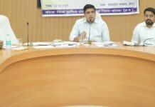 दुघर्टना के कारण बनने वाले स्थानों को ठीक करें निर्माण एजेंसीः कलेक्टर