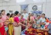 मातृ दिवस पर सेवा का संकल्प : जिला अस्पताल में भाजपा महिला मोर्चा ने बांटे फल, मरीजों के चेहरों पर आई मुस्कान