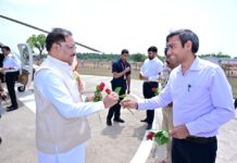 मुख्यमंत्री विष्णुदेव साय पहुंचे बगिया, केंद्रीय मंत्री श्री तोखन साहू और कृषि मंत्री रामविचार नेताम भी साथ पहुंचे