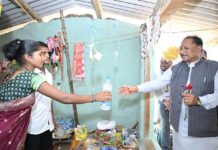 ’जब मुख्यमंत्री रुके एक छोटी-सी किराना दुकान पर… और सामने थी बदलाव की बड़ी कहानी’