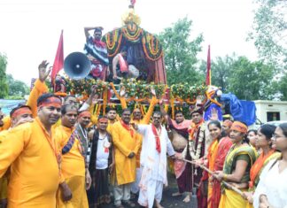 बालकोनगर में आयोजित जगन्नाथ रथ यात्रा उत्सव में उमड़े श्रद्धालु