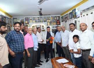 कच्छ गुर्जर क्षत्रिय समाज ने कैबिनेट मंत्री लखन लाल देवांगन से की भेंट