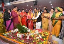 मुख्यमंत्री विष्णुदेव साय ने पवित्र श्रावण मास में अपने निवास में किया रुद्राभिषेक