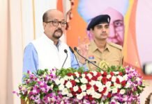 AI के युग में शिक्षक बनें विद्यार्थियों के मार्गदर्शक, तकनीक के विवेकपूर्ण उपयोग की दें सीख : राज्यपाल डेका