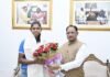 एशियन गेम्स की स्वर्ण पदक विजेता टीम की संजू देवी को मुख्यमंत्री विष्णु देव साय ने 51 लाख रुपए की प्रोत्साहन राशि देने की घोषणा की