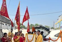 श्री गुजराती समाज की ध्वजा यात्रा श्रद्धा और उत्साह के साथ संपन्न