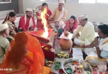 महाअष्टमी पर गुजराती समाज भवन में हुआ हवन-पूजन